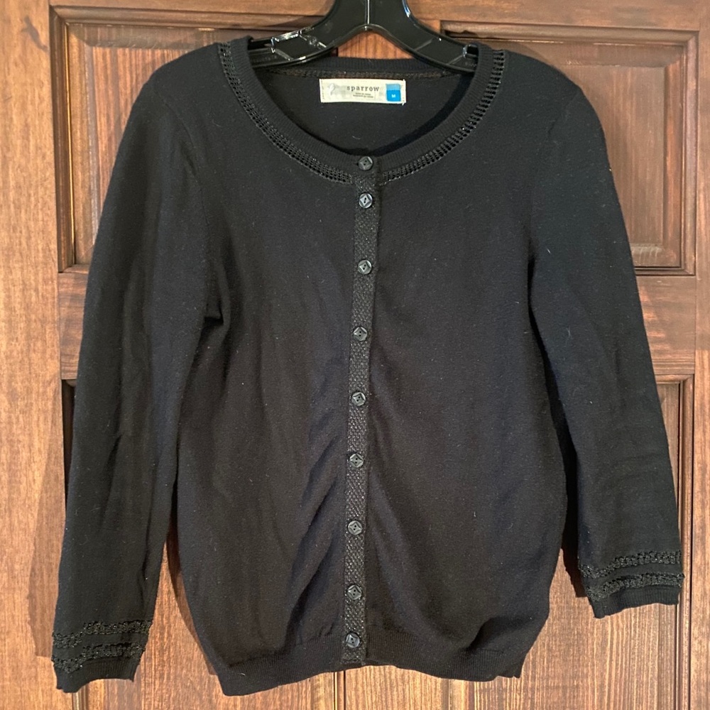 Black sparrow Knit Cardigan